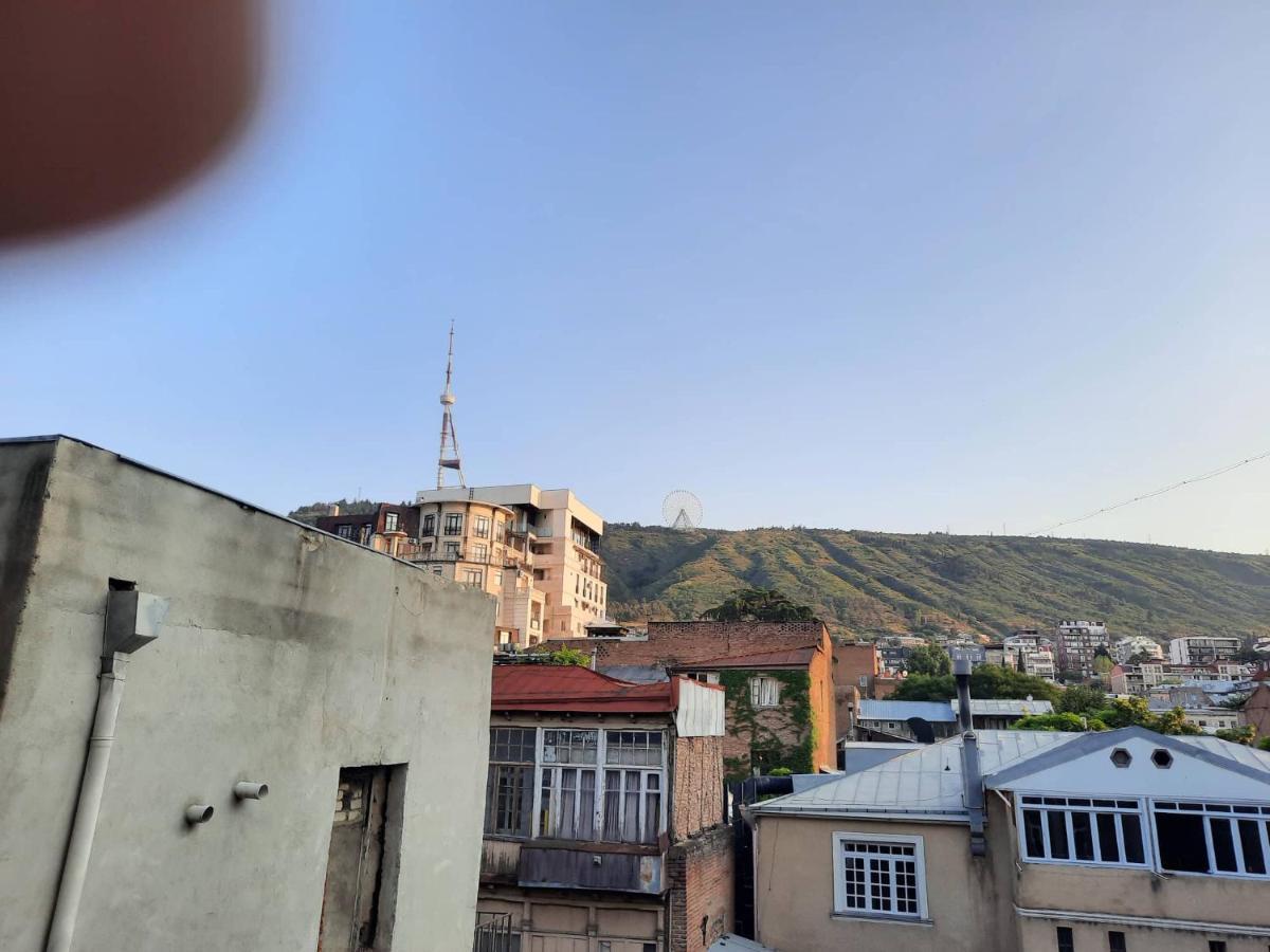 Tbilisi Philharmonia Apartment ภายนอก รูปภาพ